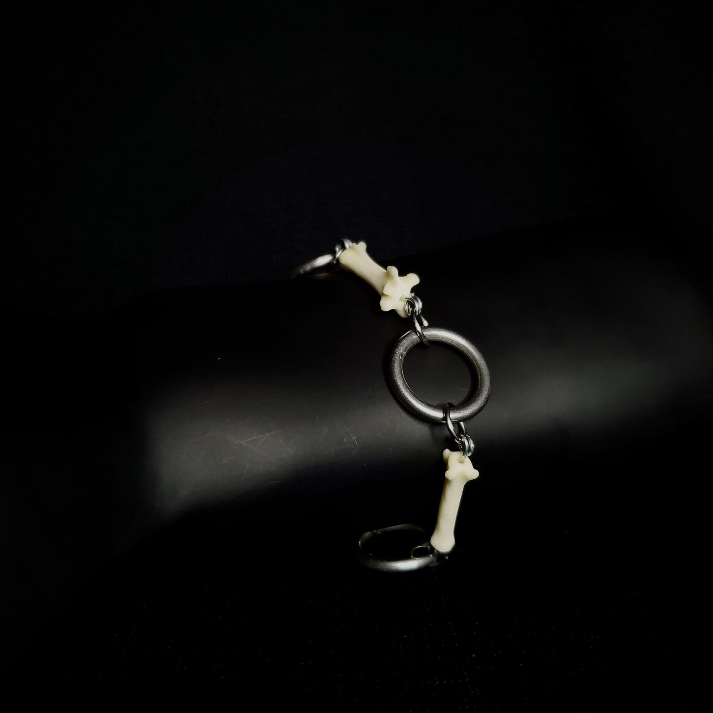 Fox Tail Bone & Stainless Steel Ring Bracelet