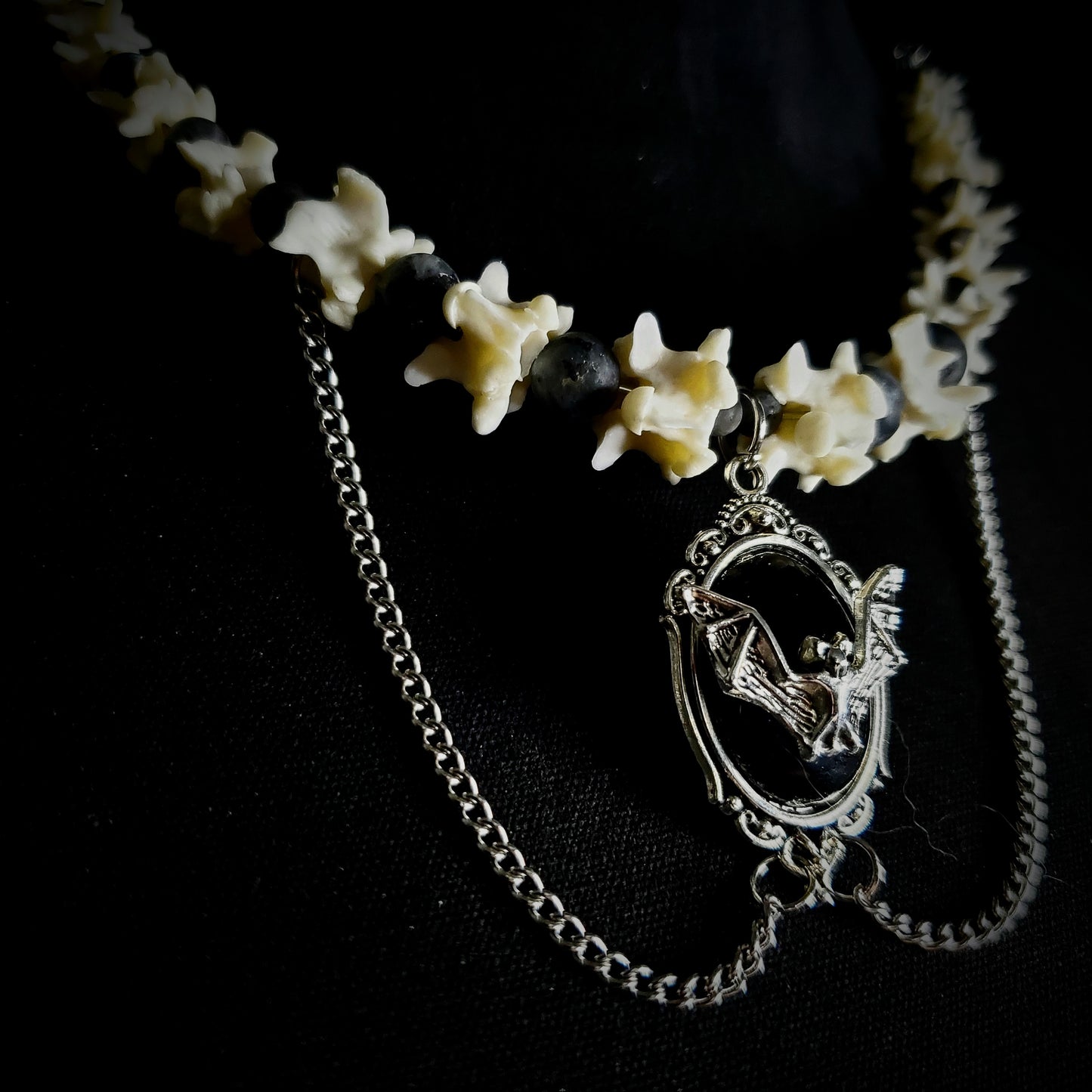 Nocturnal Serpent Choker