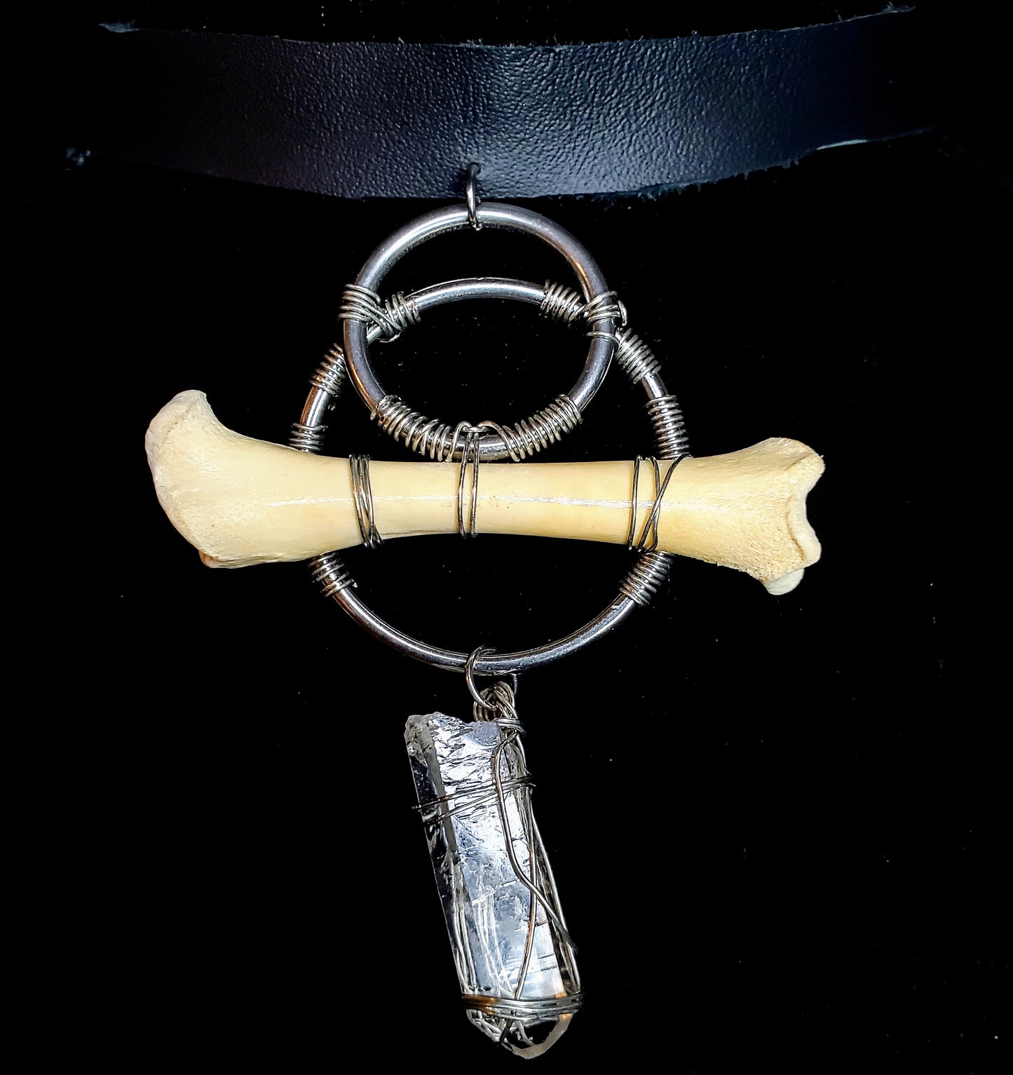 Primal Lumen Bobcat Bone & Icelandic Spar Leather Choker